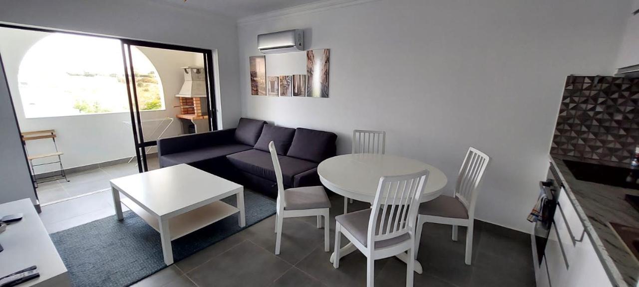 Enjoy Pool, Beach And More At This Nice Apartment Only 3 Minutes From Mareta'S Beach Sagres Luaran gambar